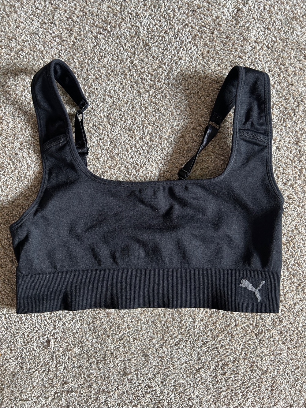 Puma Black Seamless Scoop-Neck Sports Bra with Logo